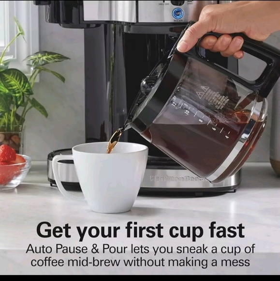 Hamilton Beach Drip Coffee Maker & Single Serve Machine2 Way12 Cup Programmable - Picture 10 of 12